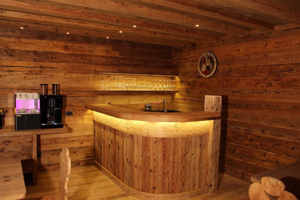 Jaegerhaus Agriturismo Кортина д'Ампецо Екстериор снимка